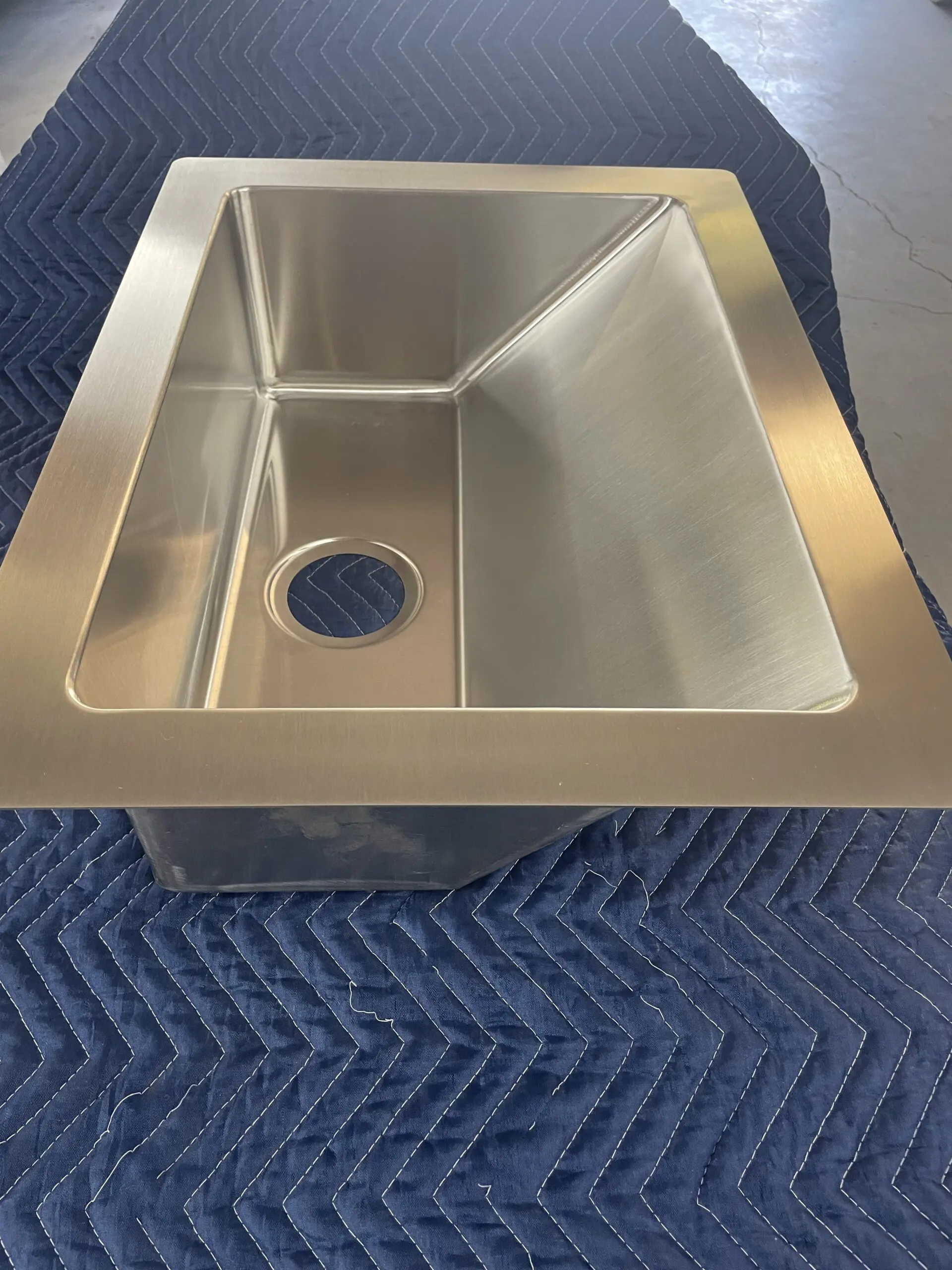 Sink 4